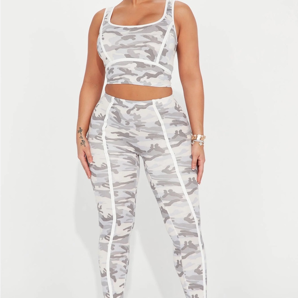 Right Behind You Legging Set - Grey/combo